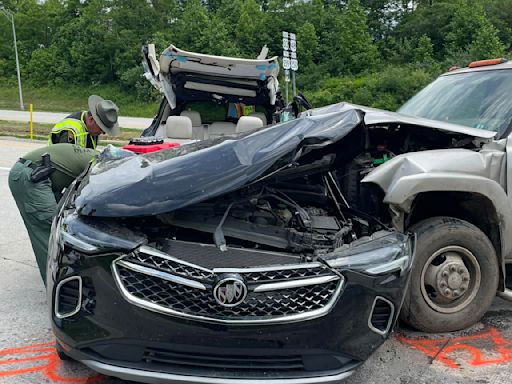 Elkins woman killed in Memorial Day weekend crash - WV MetroNews