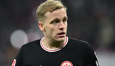 Man Utd ‘blocking transfer’ of Donny Van de Beek, claims forgotten flop’s agent