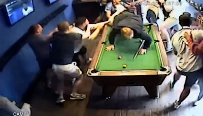 Watch the moment England fans at the pub celebrated Bellingham's goal