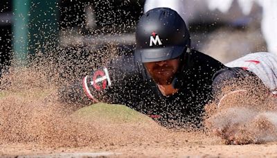 Twins rally late for 10th straight win, 10-5 over White Sox