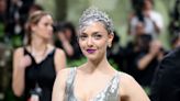 Amanda Seyfried's Gray Hair Is the Best Jaw-Dropper of the 2024 Met Gala