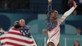 Simone Biles suma su segundo oro de París en el concurso completo