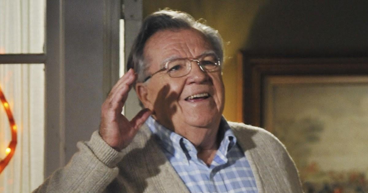 'The Middle' Actor Terrence Beasor Dead at 89