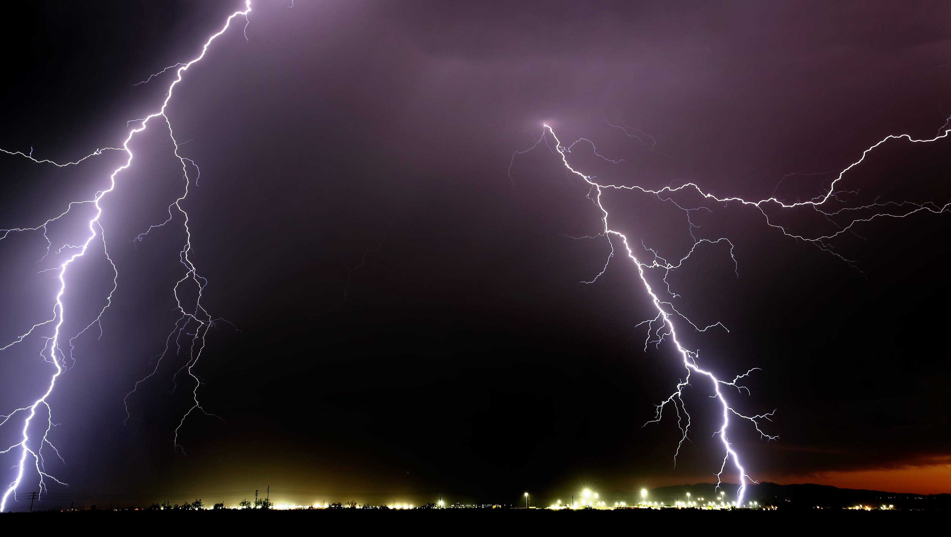 Thunderstorm warning issued for Pima County