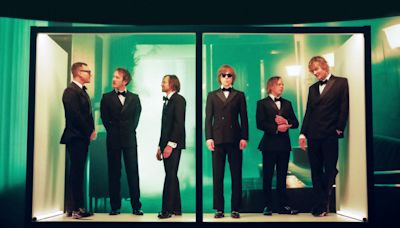 Cage the Elephant’s ‘Rainbow’ Floats to No. 1 on Adult Alternative Airplay Chart