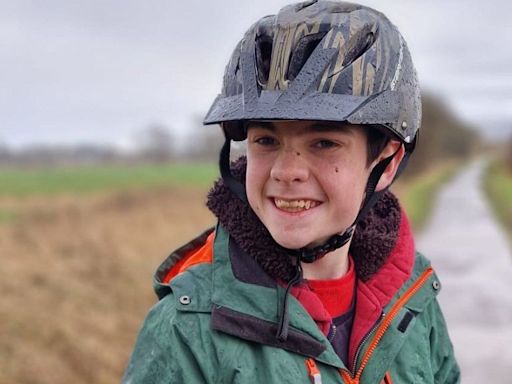 British teen receives world's first epilepsy device implant