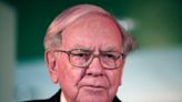 Buffett sees Berkshire operating earnings up 'modestly' this year: annual meeting