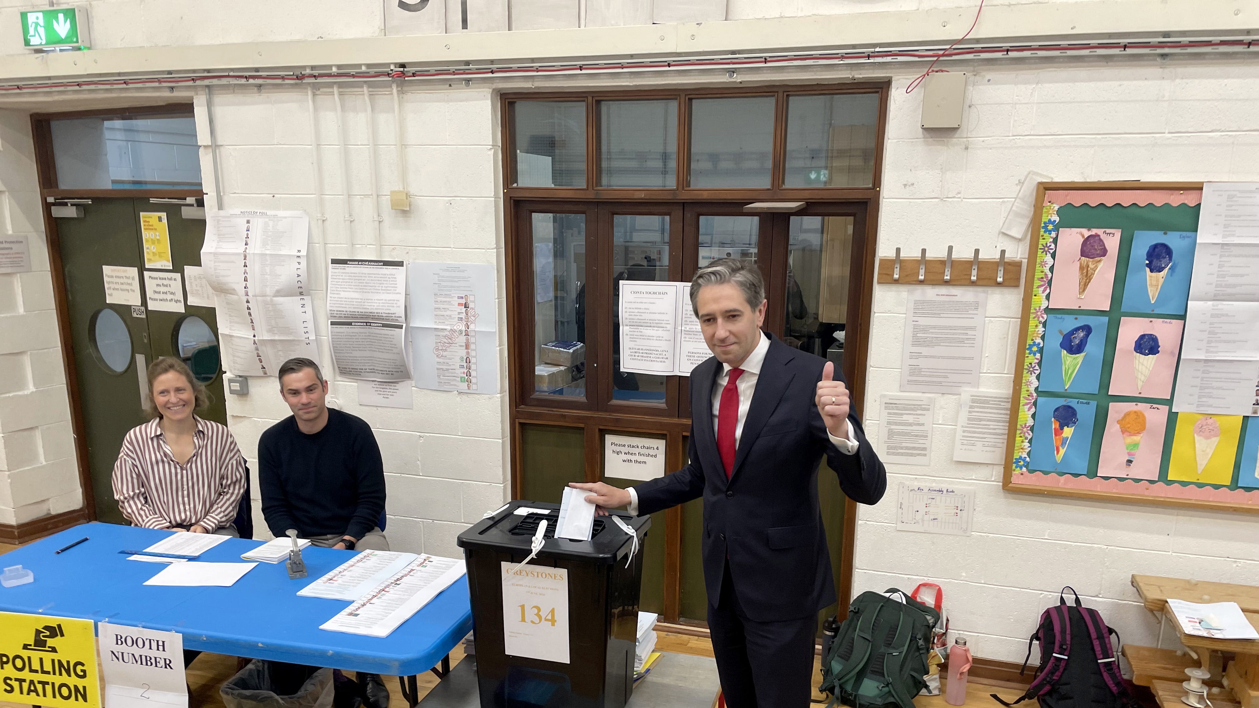 Irish elections: Focus on turnout as voters ‘crowned kings and queens’