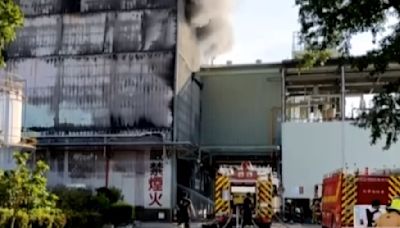 油炭處理工廠爆炸！ 警消出動「機器人」滅火