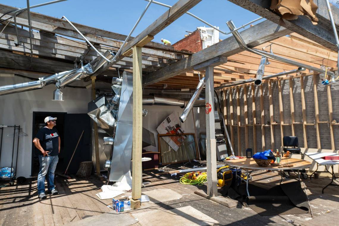 ‘Disheartening’: Severe storms destroy KCK office, close Wyandotte County Lake Park