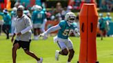 Kelly: An examination of who is winning the position battles in Dolphins training camp