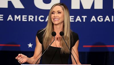 Lara Trump Mocked Online for Complaining About Eric’s Socks: 'Sounds Like Trouble in Paradise' - EconoTimes