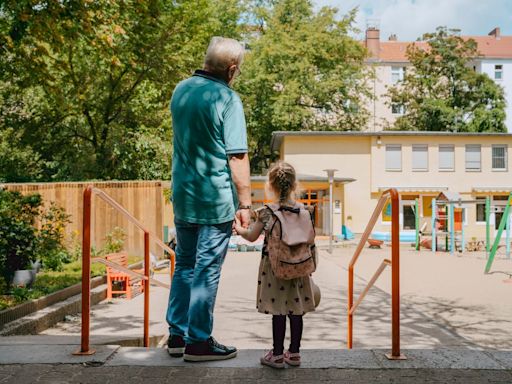 Las abuelas y los abuelos, a la cabeza de la red de apoyo para poder cuidar de los hijos