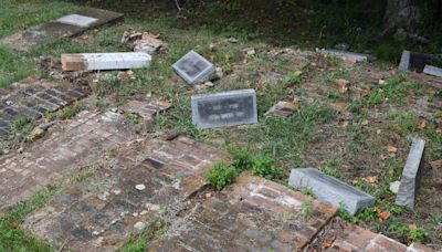 Macon graves linked to infamous Georgia murder were vandalized. Investigation underway