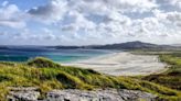 'Paradise' beach dubbed UK's 'Great Barrier Reef' with 'turquoise seas'