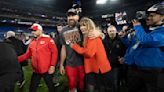 Taylor, Travis y el Super Bowl vuelven a poner el color rojo por todo lo alto