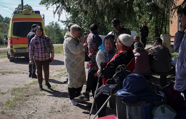 Ukraine evacuates 2,000 from border area near Kharkiv amid heavy fighting