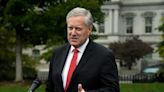 “He’s in big trouble”: Experts say Mark Meadows’ “goose is cooked” after new Fani Willis filing