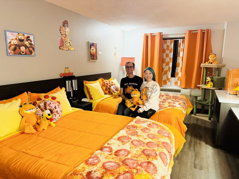 What Happened When a Motel 6 Double-Booked Its 'Garfield' Suite