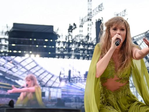 Eileen Gleeson reveals why she brought Ireland team to see Taylor Swift in Aviva