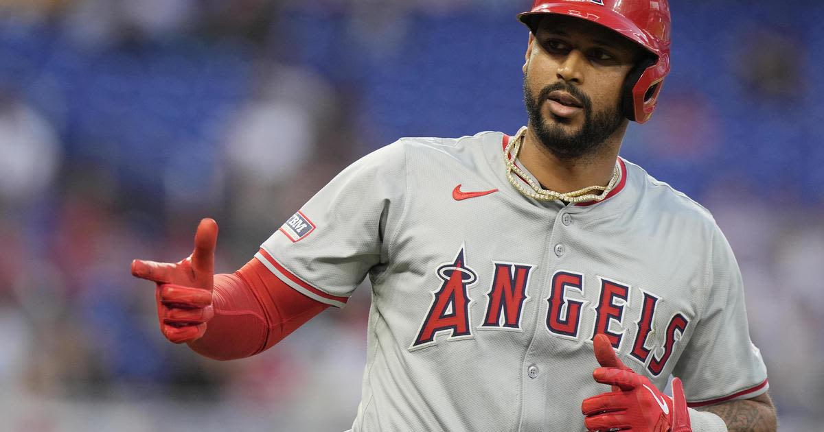 Outfielder Aaron Hicks released by Angels after poor start