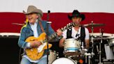 Grab your guitars, Cadillacs. Dwight Yoakam to play Peoria Civic Center in November
