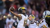 Pinnick’s QB ‘magic’ leads No. 5 Del Oro over No. 6 Casa Roble in clash of section powers