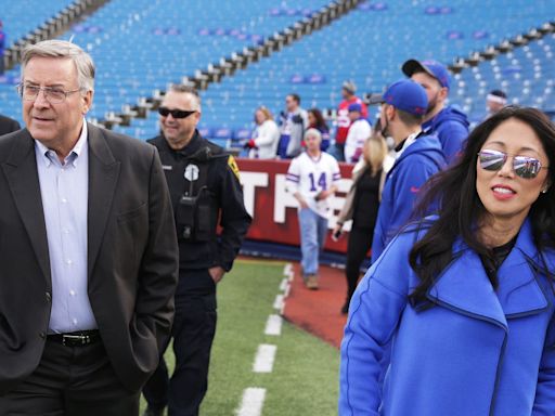 Tennis Player Jessica Pegula's Parents Are Billionaires