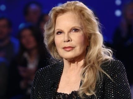 "C'est nécessaire" : Sylvie Vartan confirme sa décision irrévocable sur sa carrière