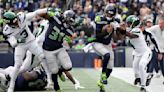 Seahawks keep playoff hopes alive with win, eliminate Jets