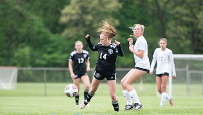 A victory in All-City girls soccer final helps salvage 'rough season' for Lakeview