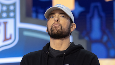 Eminem Enlists Help of David Blaine to Announce New Single | 103.5 KISS FM | Showbiz Shelly