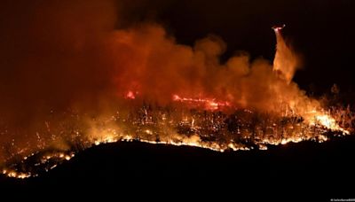 Evacúan a miles de personas por incendio fuera de control en California - El Diario NY