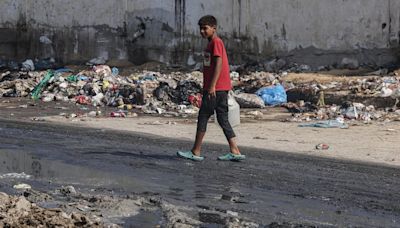 Los servicios de Emergencia de Gaza denuncian 24 muertos en un ataque israelí a una escuela de Deir al Balá