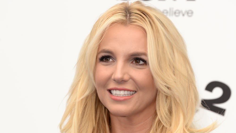 Britney Spears Deletes Post Slamming Halsey’s ‘Lucky’ Music Video and Says: ‘That Was Not Me on My Phone! I Love...