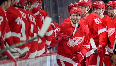 Red Wings, Joe Veleno agree to two-year contract