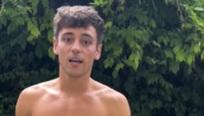 Tom Daley reveals what he's been knitting during the Paris Olympics