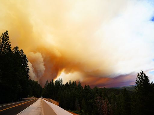 Park Fire threatens Lassen Park's Manzanita Lake campground, historic district