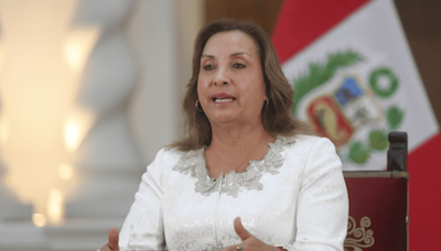 Ministra de la Mujer confirmó que Dina Boluarte escribe a ministros en la madrugada: 'A las 2 o 3 am'