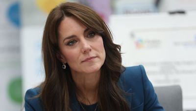 Pintura em homenagem a Kate Middleton gera polêmica: ‘Cada vez mais estranho’