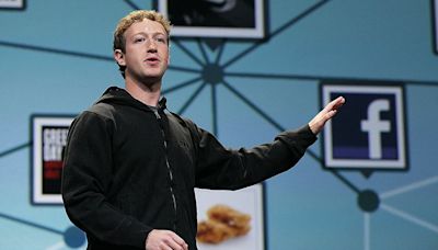 Ten 'non-obvious' lessons an employee learned from Mark Zuckerberg