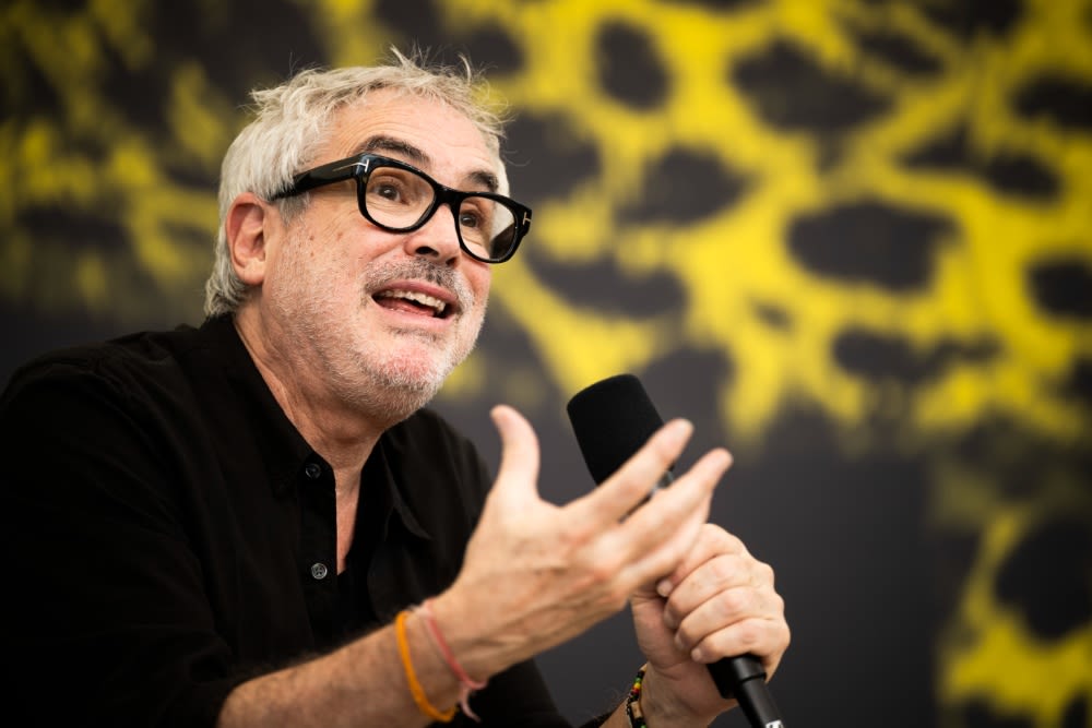 Alfonso Cuarón Eyes Horror Genre, Reflects on the ‘Harry Potter’ Experience With J.K. Rowling