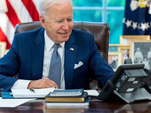 Biden se mofa de Trump en la cena de corresponsales de la Casa Blanca: "La edad es lo único que tenemos en común"