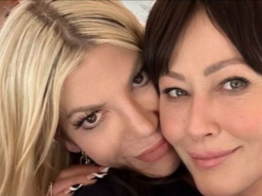90210's Tori Spelling 'doesn't have the words' to express how she feels about Shannen Doherty