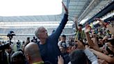 En Europa le enrostran a Mourinho su ninguneo a Pellegrini tras asumir en el Fenerbahçe - La Tercera