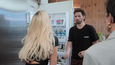 The Kardashians fans doubt Scott Disick’s weight loss story after spotting clue on TV - Dexerto