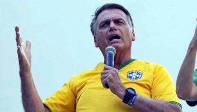 Acusan a Bolsonaro de lavado y asociación delictiva