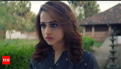 ‘Hunt’ teaser: Shaji Kailas’ directorial starring Bhavana to deliver an intriguing horror thriller - WATCH | - Times of India