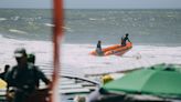 Se hundió una lancha deportiva en Mar del Plata y hay dos tripulantes desaparecidos: cayeron al agua sin chaleco salvavidas