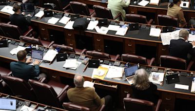 Bipartisan effort to improve legislative transparency takes aim at placeholder bills